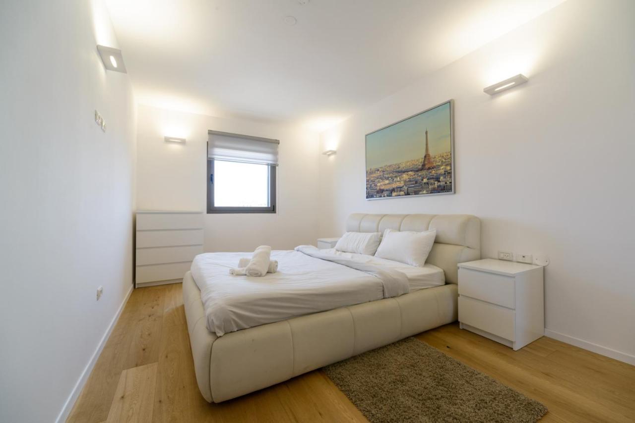6 Ben Azariah - By Beach Apartments Tlv Tel Aviv Exterior photo